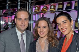Raul Aliaga (Fundador de IntoSpain) junto a Barbara Mínguez García (Cultural Advisor) y Águeda Sanfiz (Cultural Officer del Consulado de España en NY)