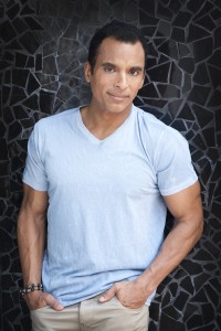Jon Secada-1