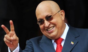 El presidente de Venezuela, Hugo Ch&aacute;vez, cumple hoy una semana en La Habana, adonde viaj&oacute; para someterse a un tratamiento especial relacionado con la recuperaci&oacute;n de su c&aacute;ncer, mientras en Venezuela simpatizantes y detractores observan divididos el silencio del gobernante.