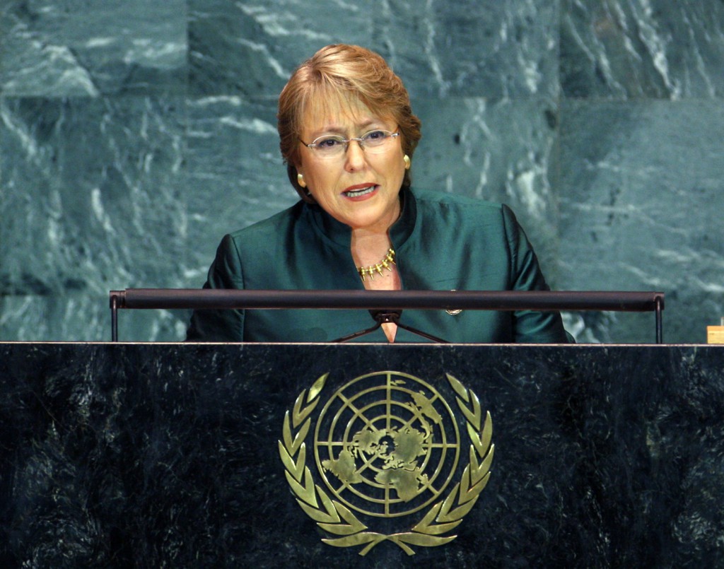 La expresidenta de Chile Michelle Bachelet anunci&oacute; hoy su candidatura a las elecciones presidenciales que tendr&aacute;n lugar el 17 de noviembre, tras casi tres a&ntilde;os como directora ejecutiva de ONU Mujeres.