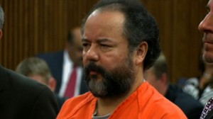 Ariel Castro acepta cadena perpetua sin libertad condicional y evita pena de muerte.