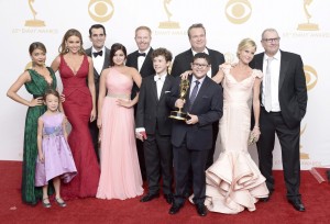 Modern Family" y "Breaking Bad" triunfan en unos Emmy muy repartidos.