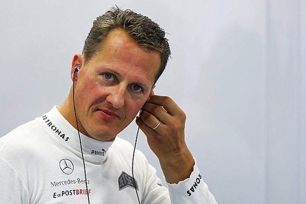 Fotografía de archivo del piloto de Fórmula Uno alemán Michael Schumacher.