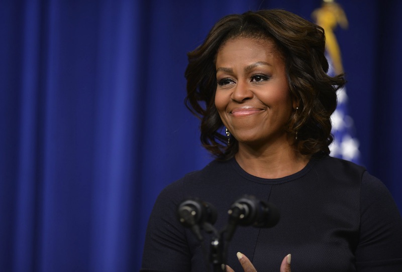 La primera dama estadounidense, Michelle Obama, anuncia nuevas medidas para mejorar el acceso a la universidad entre estudiantes de bajos ingresos, en el edificio Eisenhower de la Casa Blanca, en Washington, DC (Estados Unidos), hoy, jueves 16 de enero de 2014.