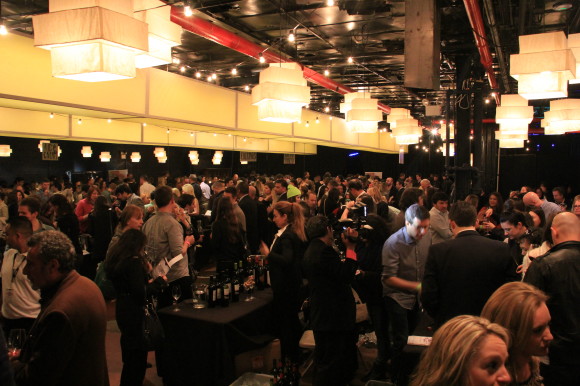 Una vista parcial de la celebraci&oacute;n del D&iacute;a Mundial del Malbec en Nueva York en Williamsburg, un evento inolvidable, lleno de cultura, entusiasmo y alto nivel organizativo.