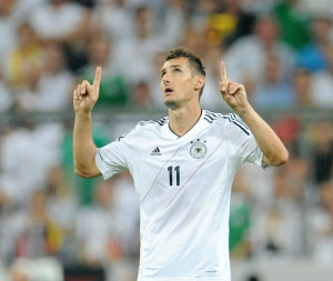 El alem&middot;n Klose acude a Brasil con 36 a&Ograve;os. 