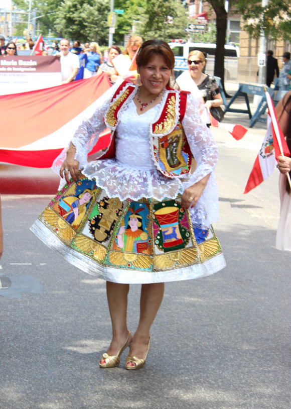 Los trajes folklóricos estuvieron a la orden del día.