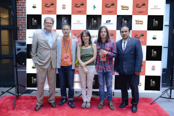 De izq a derecha: Xavier Laso, Embajador del Ecuador ante las Naciones Unidas, Manolo Sarmiento, Co-director de "La Muerte de Jaime Rold&oacute;s", Tania Hermida, Directora de "En el Nombre de la Hija", Francisco Baquerizo Racines, protagonista de "Saudade".  
