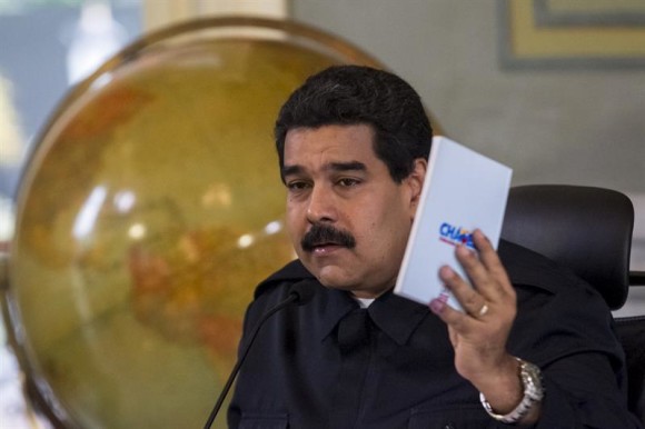 Maduro, afirmó que el líder opositor Leopoldo López "tiene que pagar y va a pagar" por los cargos que el Ministerio Público le imputa relacionados con los hechos violentos del pasado 12 de febrero en Caracas y por los que hoy comenzó un juicio en su contra.