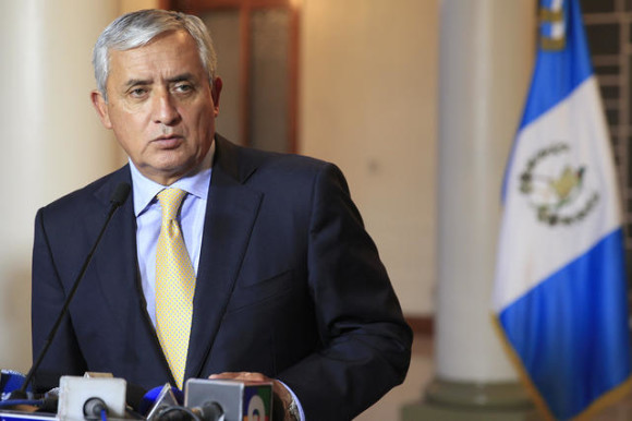 "Espero que la reuni&oacute;n sea positiva. Espero que salga un acuerdo para trabajar conjuntamente los cinco pa&iacute;ses (incluido M&eacute;xico)", dijo el jefe de Estado de Guatemala, Otto P&eacute;rez Molina, en una rueda de prensa. (Foto de arquivo)
