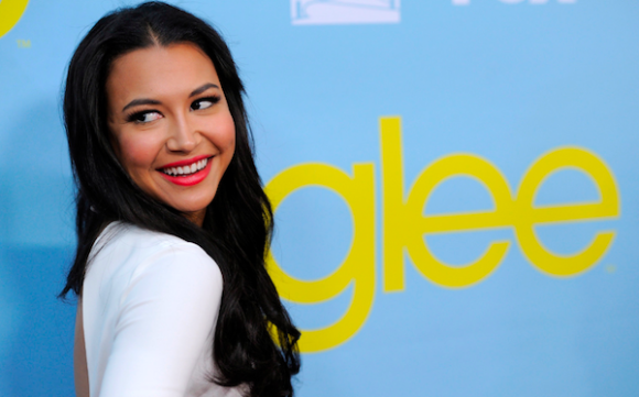 La actriz y cantante Naya Rivera contrajo matrimonio en secreto con el actor Ryan Dorsey el pasado día 19 en una playa de la localidad mexicana de Cabo de San Lucas, apenas tres meses después romper con su anterior pareja, Big Sean.