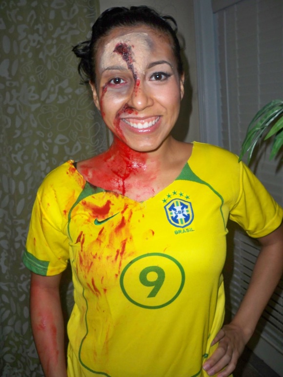 8 zombie-soccer-player
