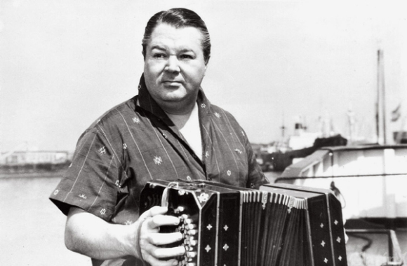 An&iacute;bal Troilo