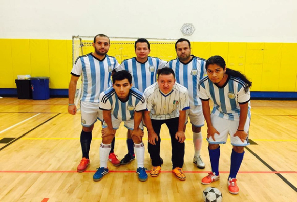 Integrantes del Deportivo Bosque Azul que est&aacute;n participando en el campeonato de la Liga Manabita en Brooklyn.    