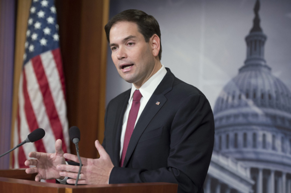El senador republicano por Florida Marco Rubio, de origen cubano, anunció su rechazo al levantamiento del embargo hacia Cuba y hará "todo lo posible" para bloquear en el Congreso las medidas tomadas.