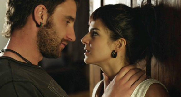 Clara Lago y Dani Rovira en una escena de la cinta "Ocho apellidos vascos".
