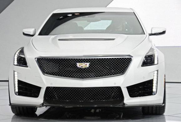Vista del nuevo modelo Cadillac CTS-V.