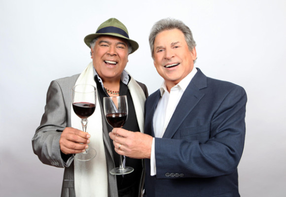 Chucho Avellanet se presentó recientemente en concierto con Danny Rivera.