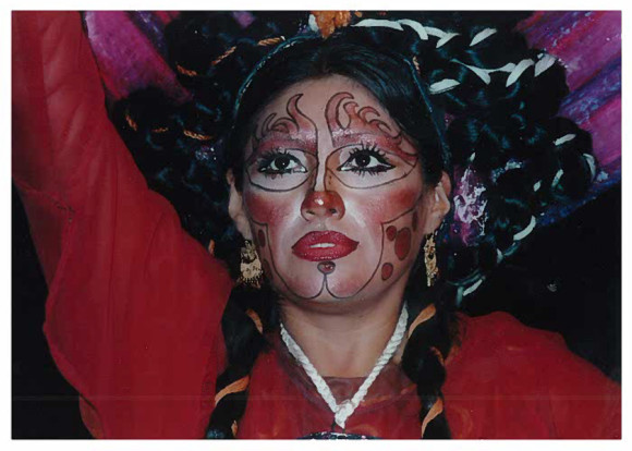 Teresa Yenque en la obra Popol Vuh, dirección Mario Peña.