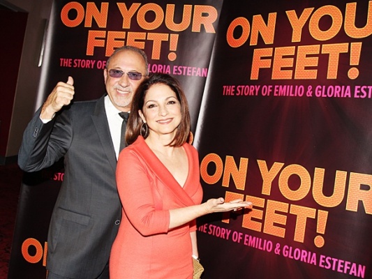 El ritmo y el sabor cubanos están asegurados en "On Your Feet", el musical basado en las vidas de Gloria y Emilio Estefan, o un "sueño hecho realidad" que cuenta una historia de amor y de éxito de dos latinos en Estados Unidos.