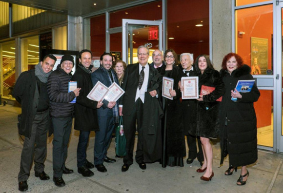 Emmanuel, Ricardo, Erick, Sandor, Jovita, Manolo, Robert, Zulema, Carlos, Layma y Ana Margarita, celebrando por todo lo alto la entrega de premios ACE.