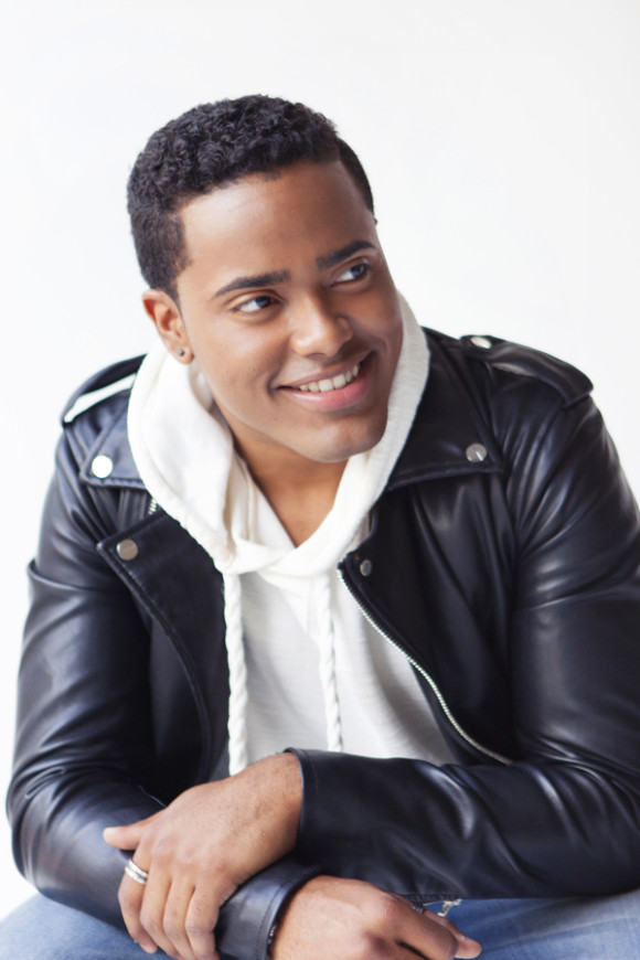 El joven promesa de la bachata, Karlos Ros&eacute;.