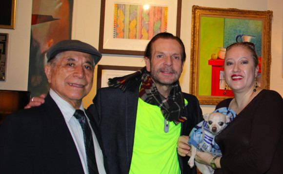 El primer actor Alejandro Tommasi, aclamado por su larga y reconocida trayectoria es el conductor del sensacional show Hasta el Fin del Mundo Cantar&eacute; que ha iniciado su recorrido por M&eacute;xico y que pronto llega a Estados Unidos. Durante su visita a Nueva York fue recibido por el coleccionista ecuatoriano Jaime Andrade en su residencia en donde tuvimos el placer de entrevistarlo en exclusiva.