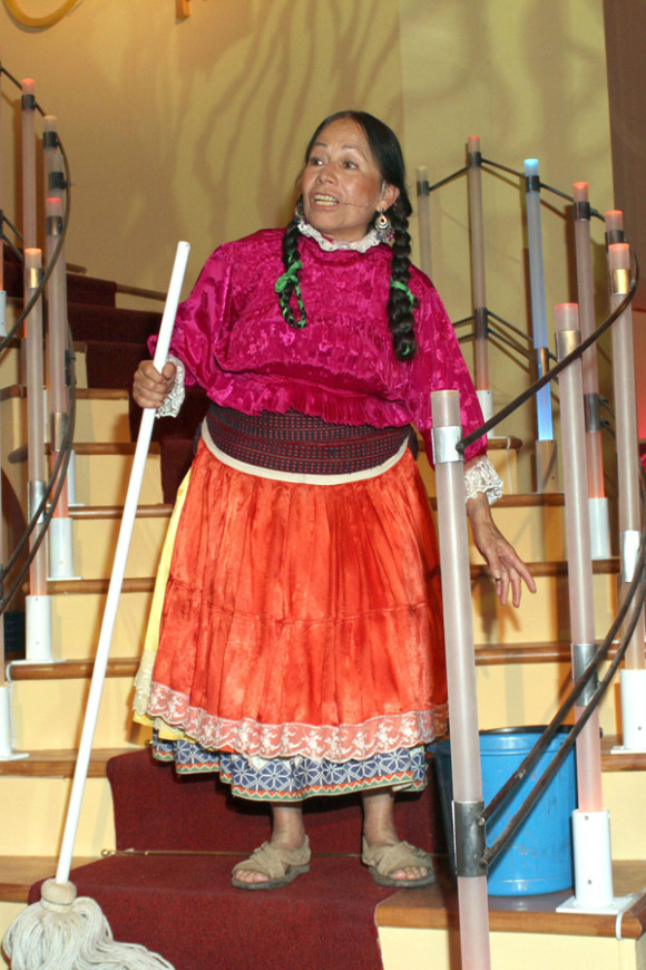 FALLECE LA ACTRIZ MEXICANA MARÍA ELENA VELASCO ,CONOCIDA POR "LA INDIA MARÍA"