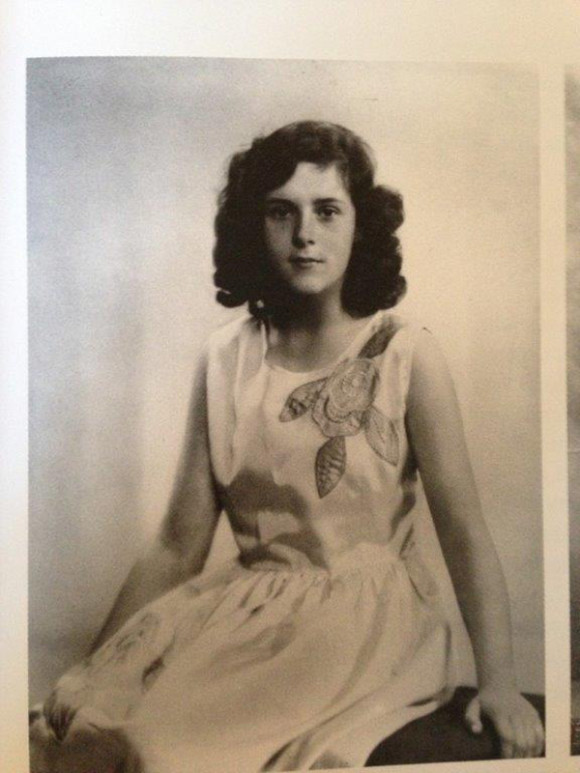 Leonora Carrington en sus a&ntilde;os de juventud.