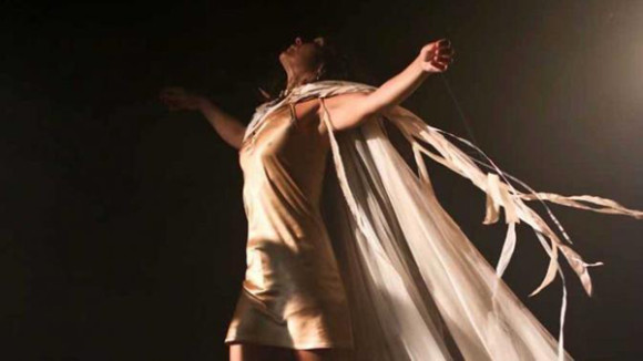 Otra magnif&iacute;ca escena de "La novia del viento".