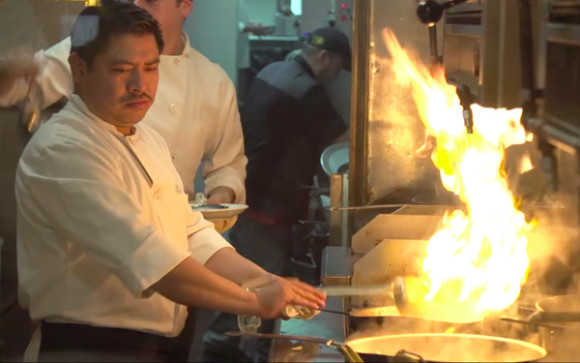 Un sueño hecho realidad, que sin embargo considera solo el inicio de muchas cosas buenas por venir, tener su propio restaurante gracias a su diario esfuerzo, dedicación y perseverancia, no ha trastornado la sencillez y cordialidad del muy querido Chef Crispín.