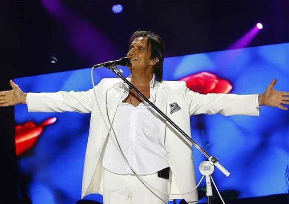 Roberto Carlos.