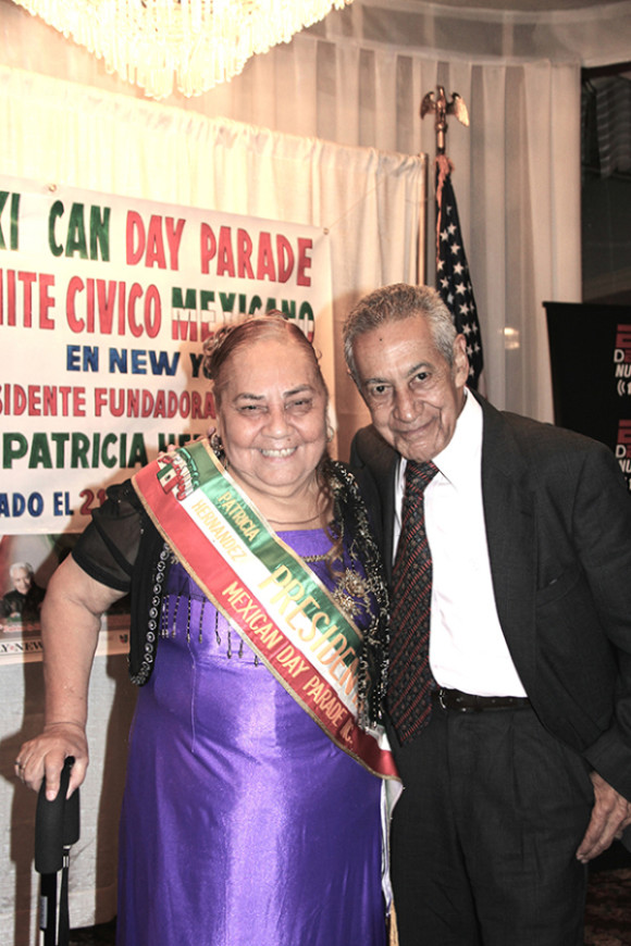 Gustavo Su&aacute;rez Ojeda y Patricia Hern&aacute;ndez, presidenta y fundadora del Mexican Day Parade.