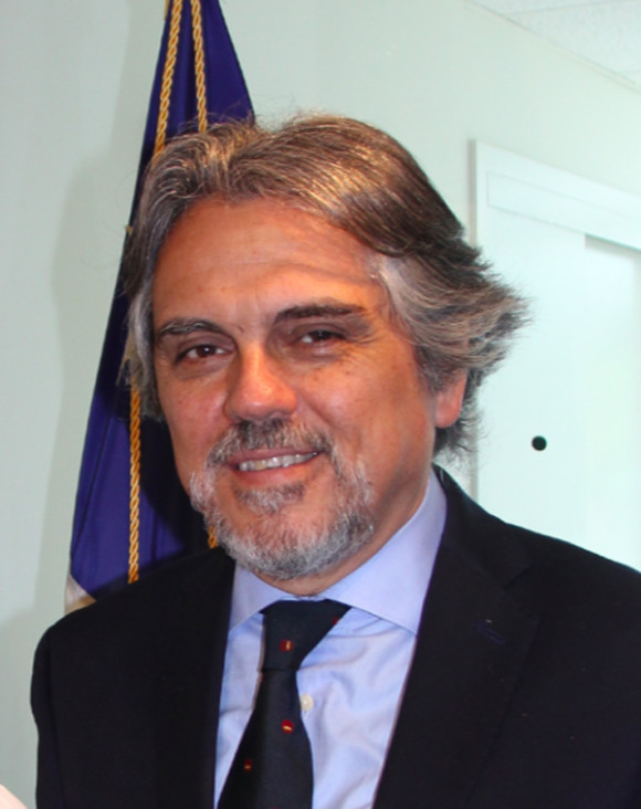 El Hon. Francisco del Campo, prestigioso diplom&aacute;tico de carrera es el flamante C&oacute;nsul General de Chile en Nueva York.