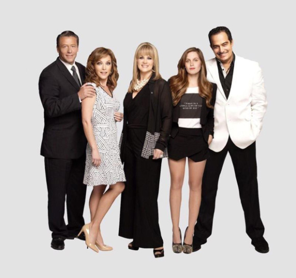 Alfredo Adame, Laura Flores, Erika Buenfil, Natasha Dupeyron y Omar Fierro el estelar elenco de "Infidelidades".