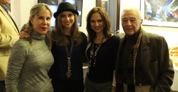 Gail Smith, Sophia Ang&eacute;lica, Susan Rybin y Carlos Navedo.