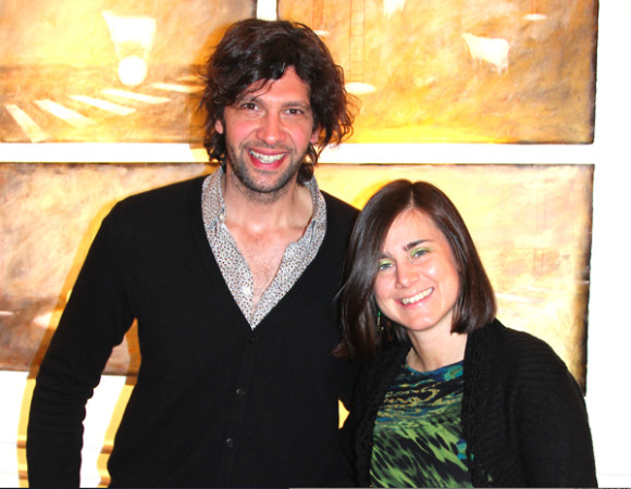 El Maestro Ernesto Morales junto a Virginia Ciccone, curadora de su primera exhibici&oacute;n individual en Nueva York, posaron en exclusiva para el lente de Impacto.