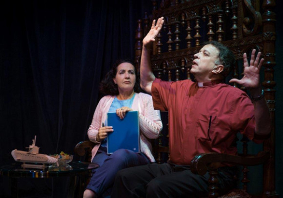 Soledad López y Francissco Fuertes en "Abuso". (Foto Michael Palma)