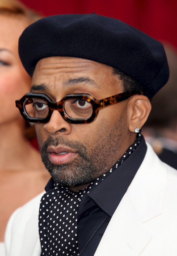 Artistas negros amenazan con boicotear la ceremonia por la falta de diversidad mostrada por las nominaciones a los &Oacute;scar en sus &uacute;ltimas dos ediciones. Spike Lee, que recibi&oacute; un &Oacute;scar honor&iacute;fico en noviembre, anunci&oacute; que ni &eacute;l ni su esposa asistir&aacute;n a la gala. 