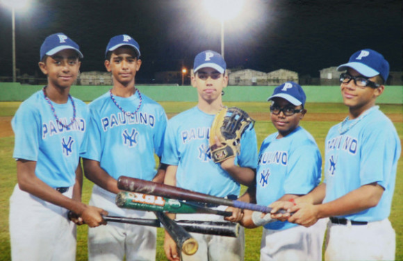 Miembros del equipo Junior que viajar&aacute; a Rep&uacute;blica Dominicana.