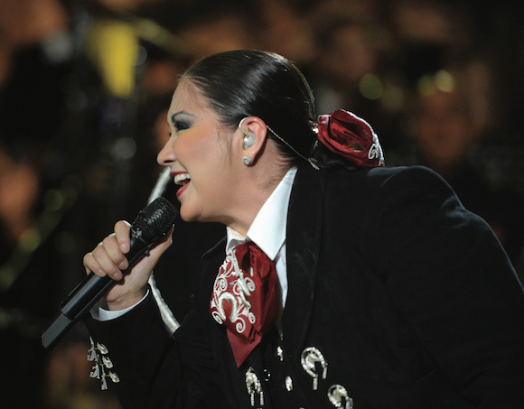 Después de dos años de ausencia, Nueva York espera ansiosamente la reaparición de Ana Gabriel