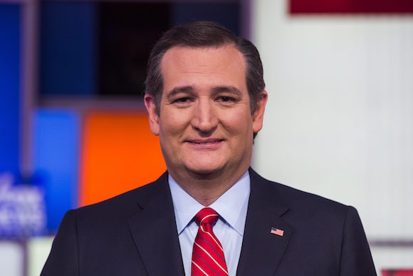 Para Ted Cruz &ldquo;la libertad&rdquo; debe llegar a Cuba pero no enriqueciendo y dando poder a la dictadura mientras exporta terrorismo a toda Latinoam&eacute;rica y no puede llegar, olvidando el hero&iacute;smo y el sufrimiento de las valientes almas que se han opuesto a los Castro por muchas d&eacute;cadas&rdquo;.
