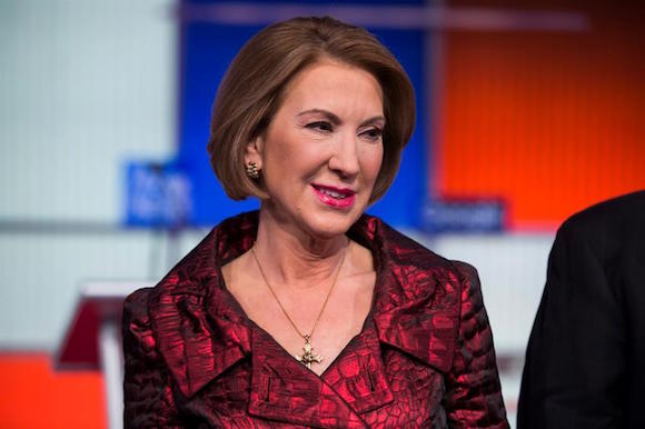  Fotograf&iacute;a de archivo del 28 de enero de 2016 de la empresaria Carly Fiorina en un debate de candidatos republiacnoa en Des Moines, Iowa (EE.UU.). Seg&uacute;n reportes, el precandidato presidencial republicano Ted Cruz espera anunciar a Fiorina hoy, 27 de abril de 2016, como su f&oacute;rmula a la Presidencia