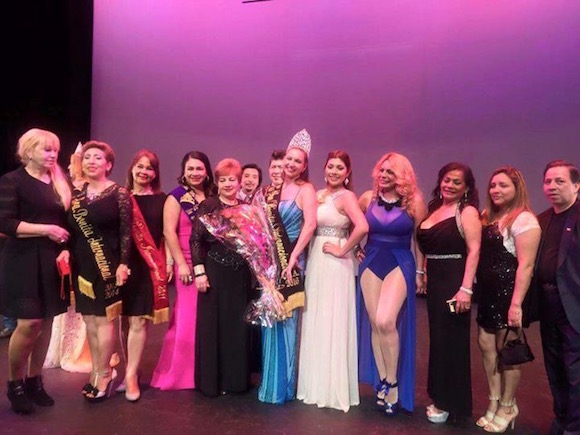 La Organizaci&oacute;n Bellezas Latinas USA, Inc. dirigido por su Directora- Fundadora Sra. Lupita Carvajal celebr&oacute; el 1 de mayo el cert&aacute;men Sra. Bonita Internacional USA, siendo la ganadora la Sra. Lia Di Angelo, de Argentina.
