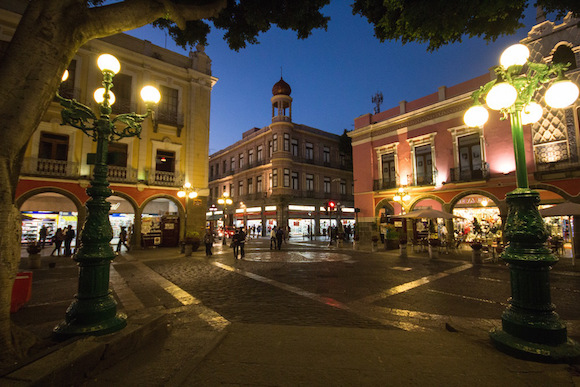 La hermosa ciudad de Puebla, capital del estado, mantiene en su arquitectura un sincretismo cultural que la hace hermosamente &uacute;nica.