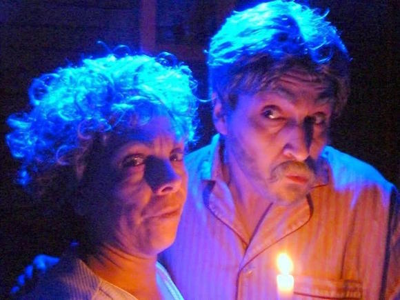 Una escena de "Dos viejos p&aacute;ncicos" de Virgilio Pi&ntilde;era.
