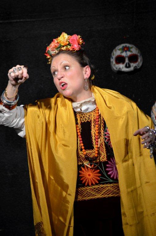 "Me lleva la..." exclama Frida en la esencia de Susan Rybin.