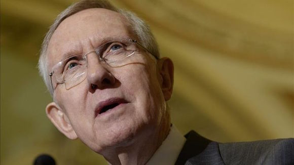 "Creo que tenemos la tendencia de ser arrogantes con el hecho de arrojar n&uacute;meros, s&oacute;lo n&uacute;meros, pero para m&iacute; son personas", explic&oacute; el senador Harry Reid