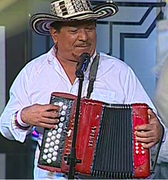 El famoso cantante Lisandro Meza es el Rey del Desfile Colombiano de Nueva York que se realizará el domingo 24 de julio por Northern Blvd. a partir del mediodía.