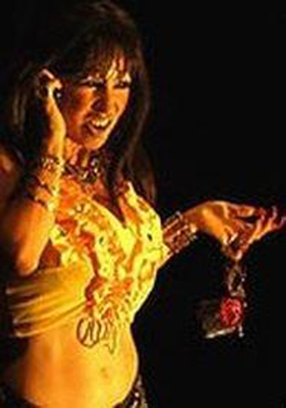 Yara la China personaje estrella en "Cubalandia".